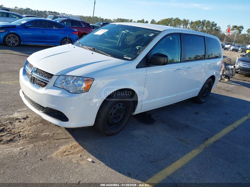 Dodge Caravan 2018 — photo 2