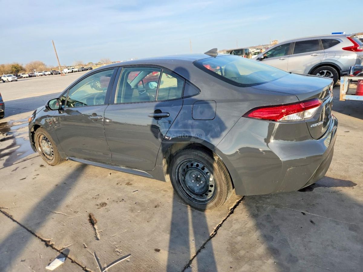 Toyota Corolla 2024 — photo 2
