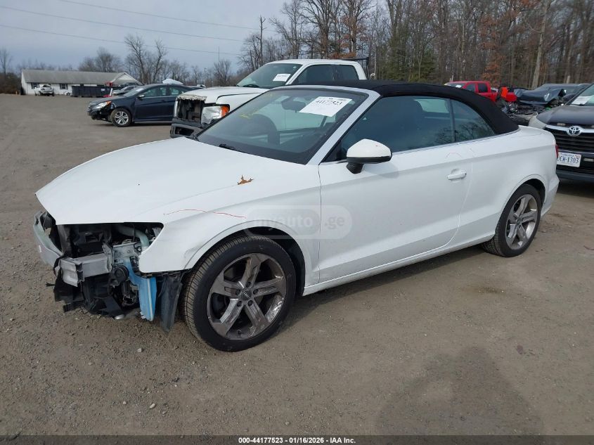 Audi A3 2017 — photo 2