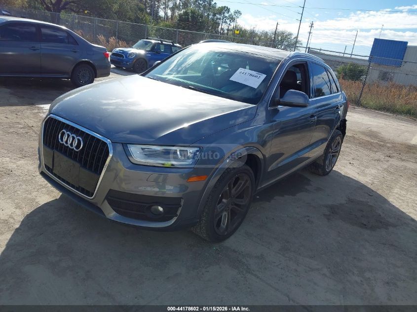 Audi Q3 2015 — photo 2