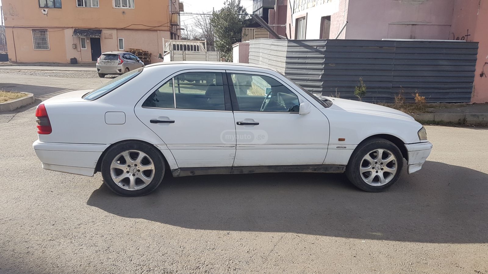Mercedes-Benz C 180 1994 — photo 2