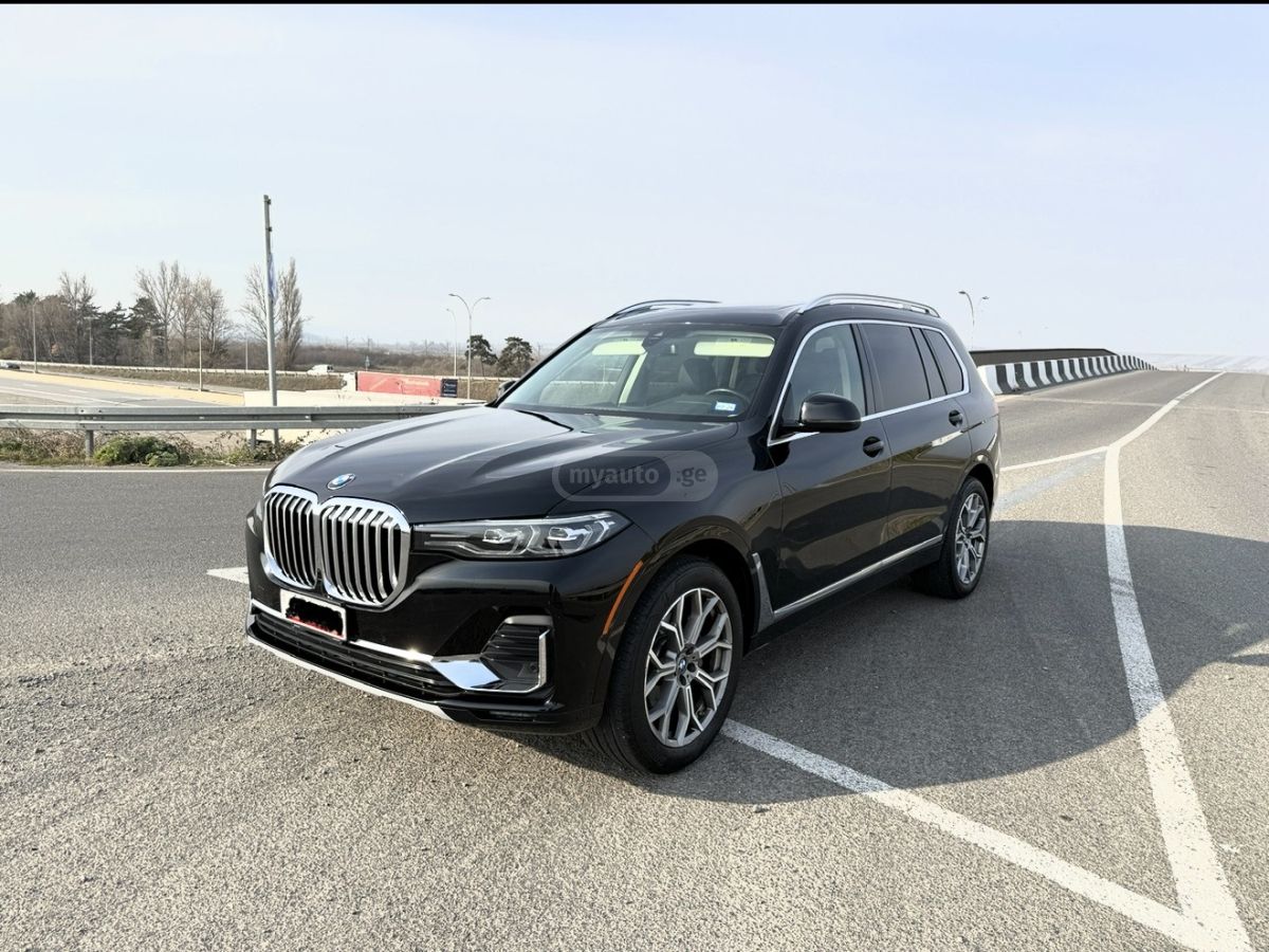 BMW X7 2021 — photo 2