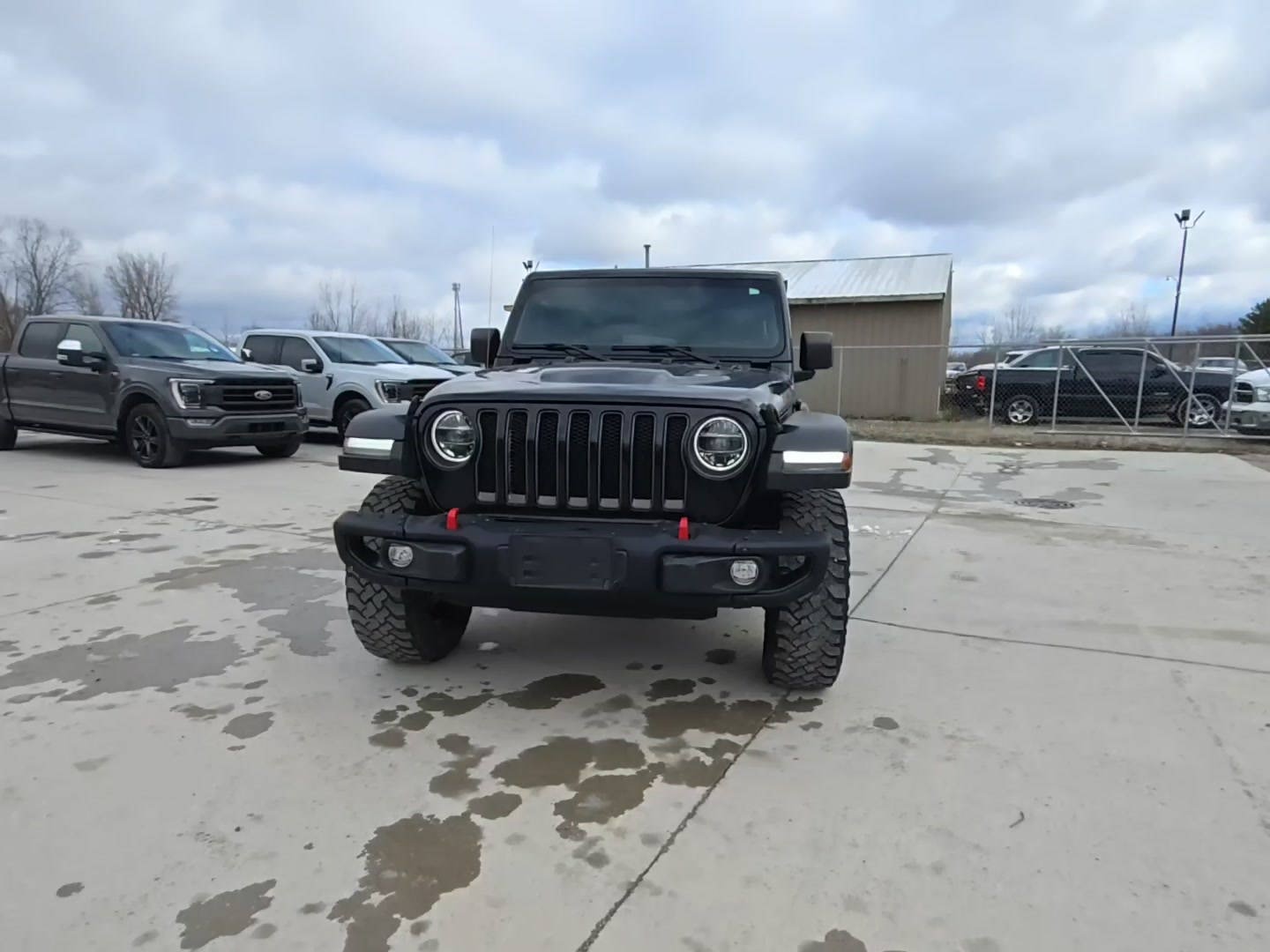 Jeep Wrangler 2022 — photo 2