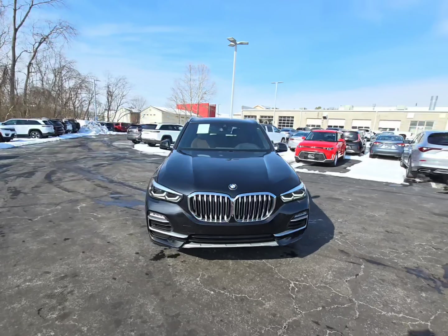 BMW X5 2021 — photo 2