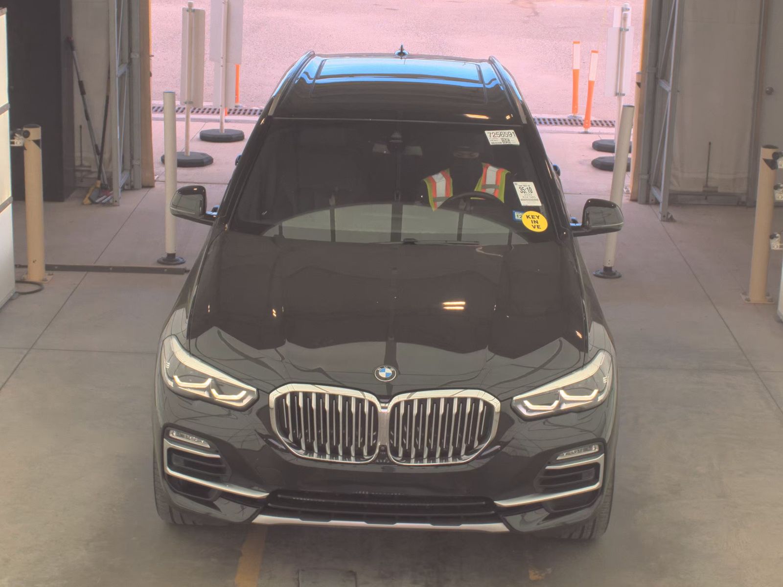 BMW X5 2020 — photo 2