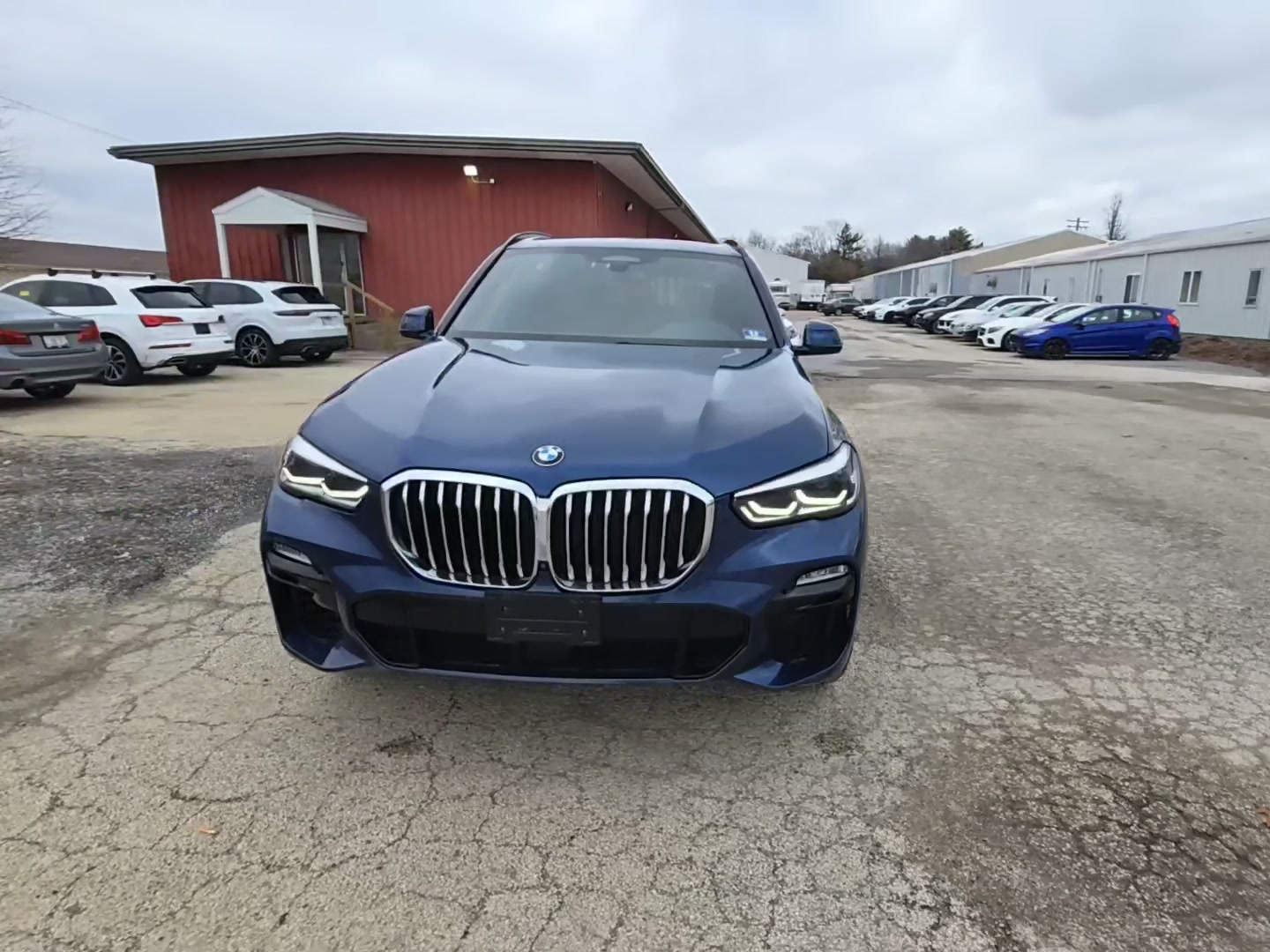BMW X5 2019 — photo 2