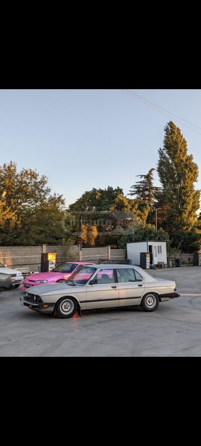 BMW 528 1985 — photo 2