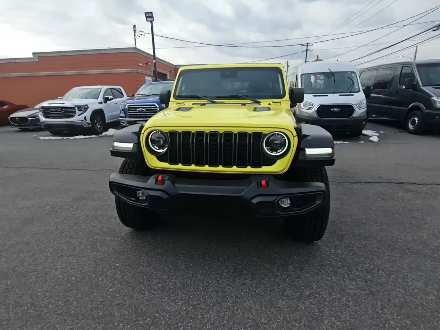 Jeep Wrangler 2024 — photo 2