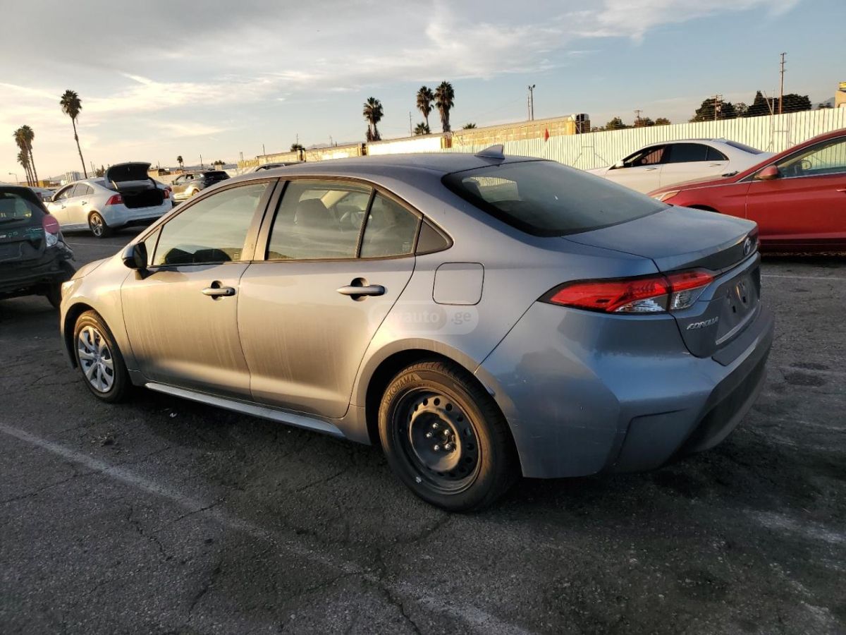 Toyota Corolla 2024 — photo 2