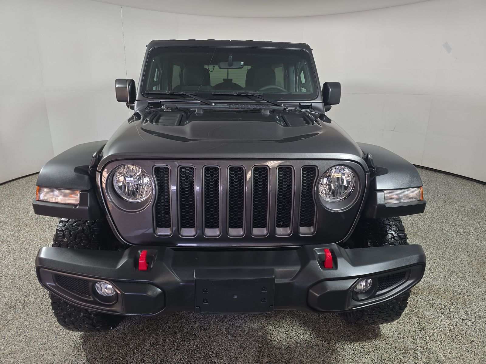 Jeep Wrangler 2023 — photo 2