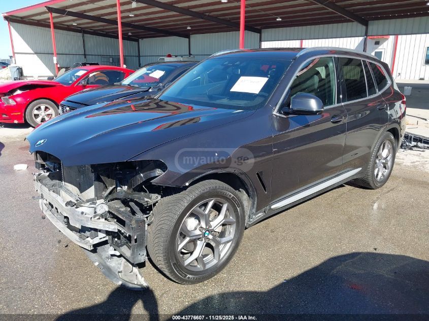 BMW X3 2020 — photo 2