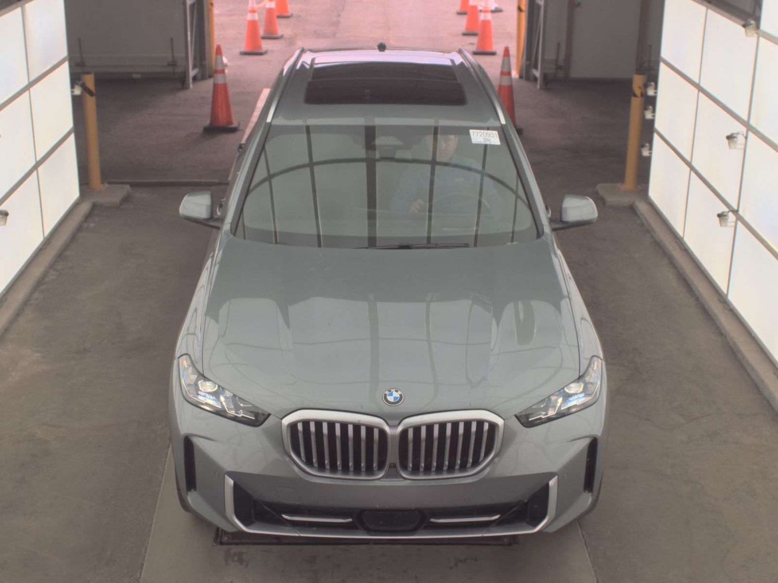 BMW X5 2024 — photo 2