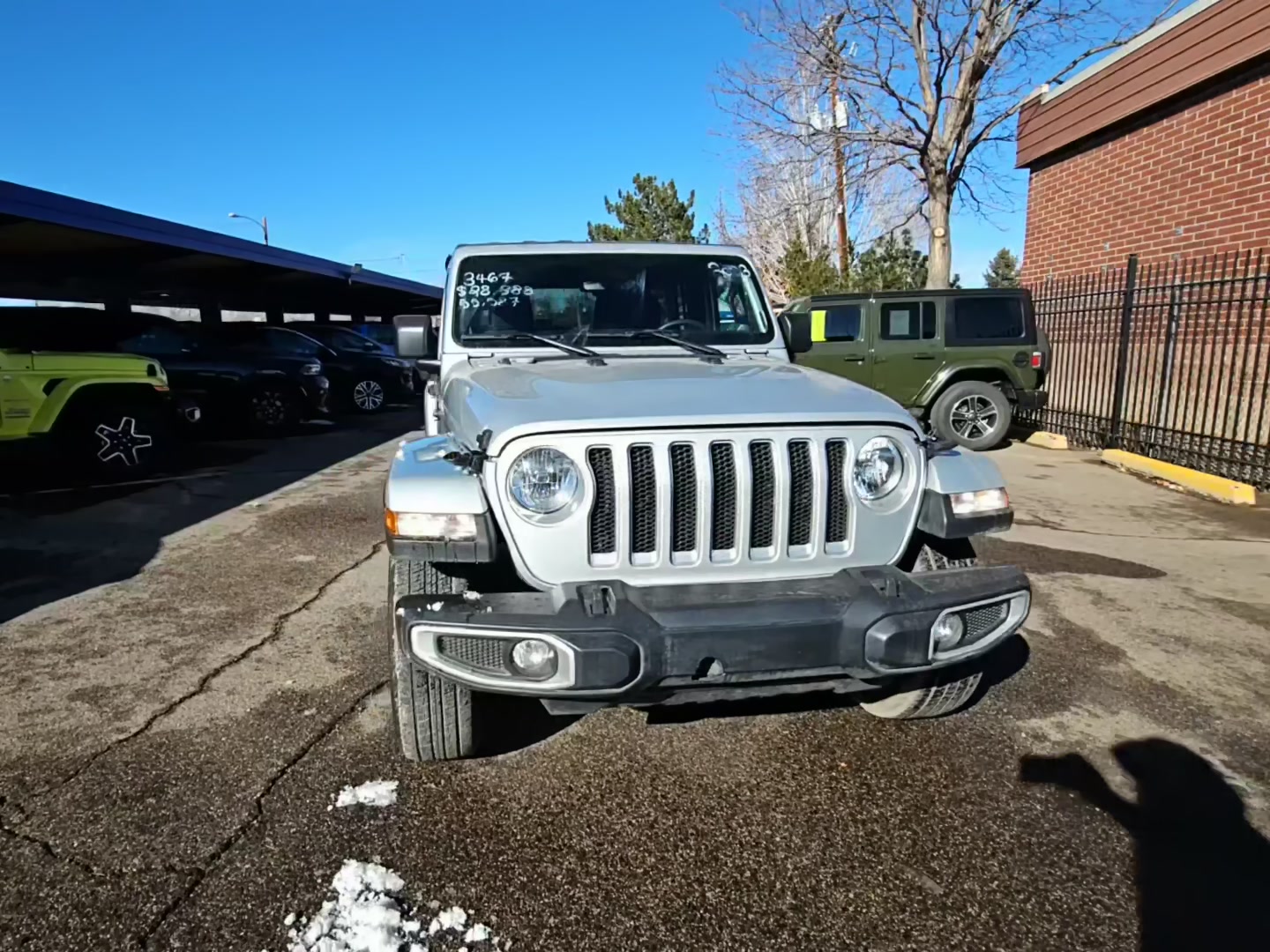 Jeep Wrangler 2023 — photo 2