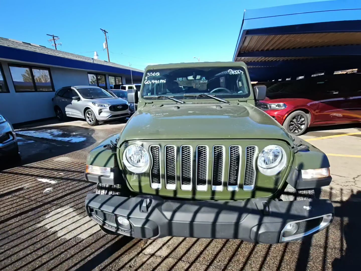 Jeep Wrangler 2023 — photo 2