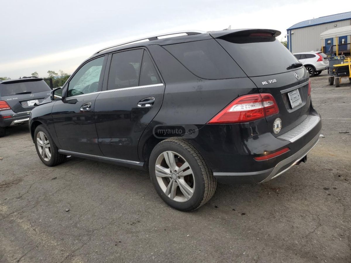 Mercedes-Benz ML 350 2014 — photo 2
