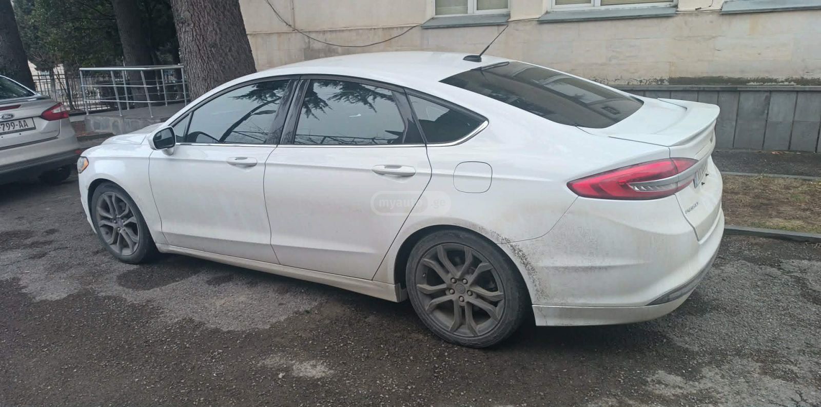 Ford Fusion 2017 — photo 2