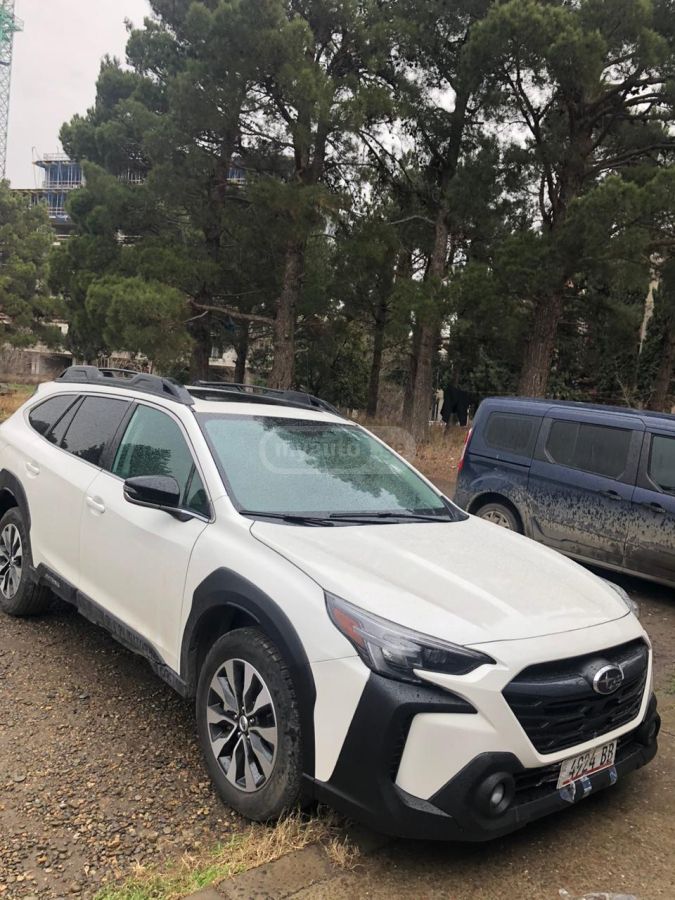Subaru Outback 2023 — photo 2