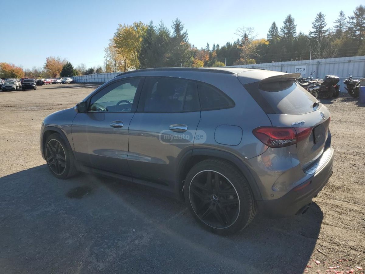 Mercedes-Benz GLA 350 2021 — photo 2