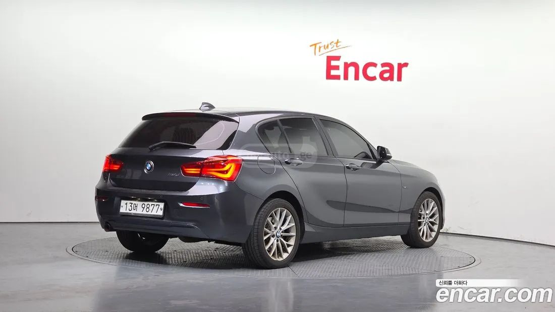 BMW 135 2016 — photo 2