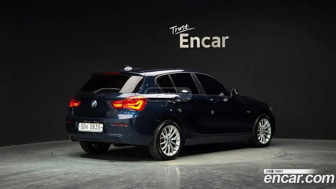 BMW 135 2016 — photo 2