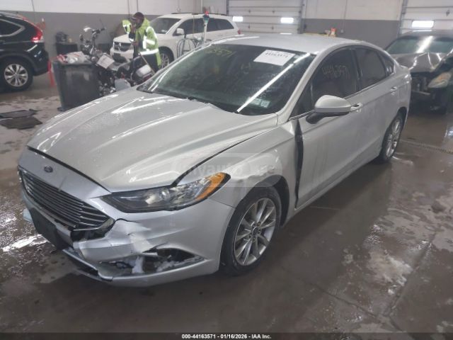 Ford Fusion 2017 — photo 2