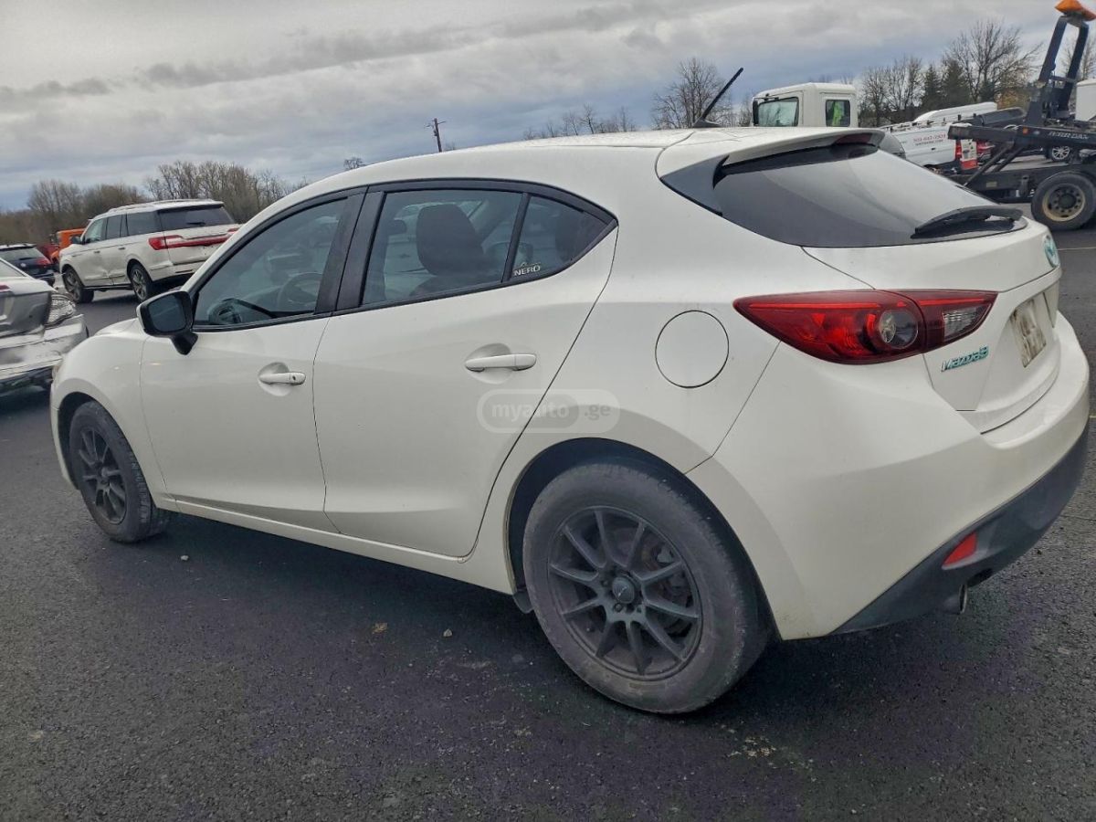 Mazda 1300 2015 — photo 2