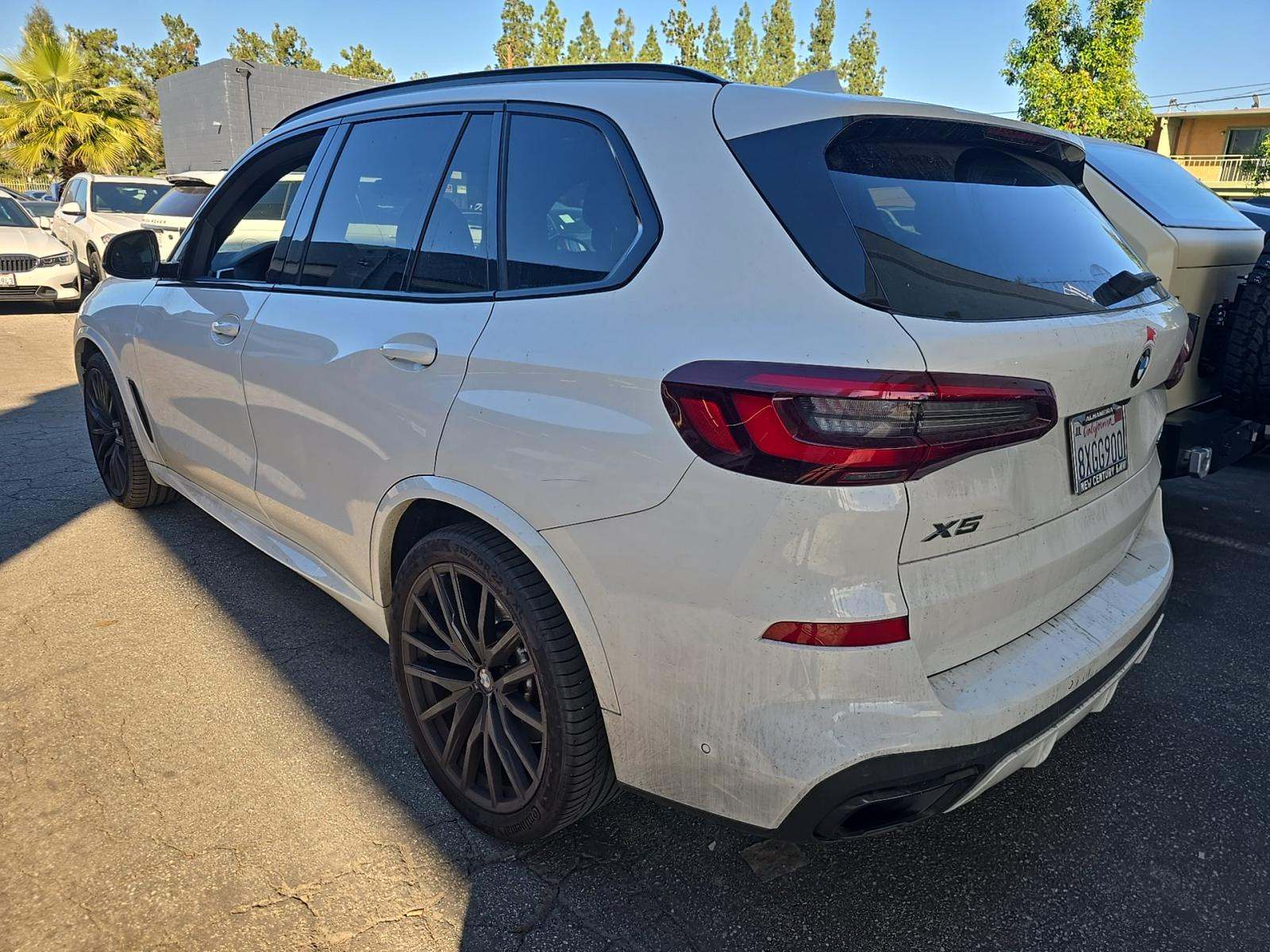 BMW X5 2021 — photo 2