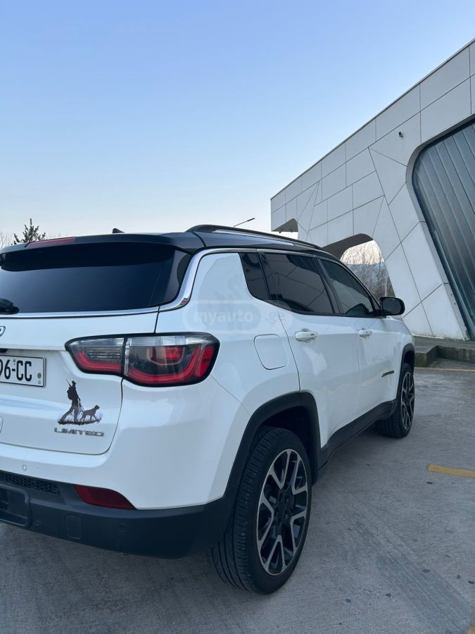 Jeep Compass 2017 — photo 2