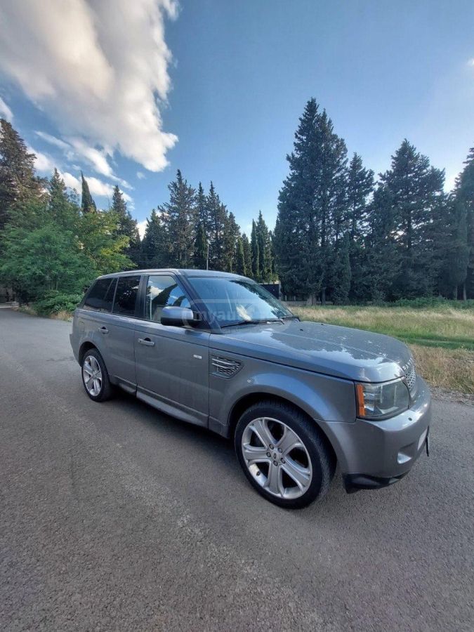 Land Rover Range Rover Sport 2011 — photo 2