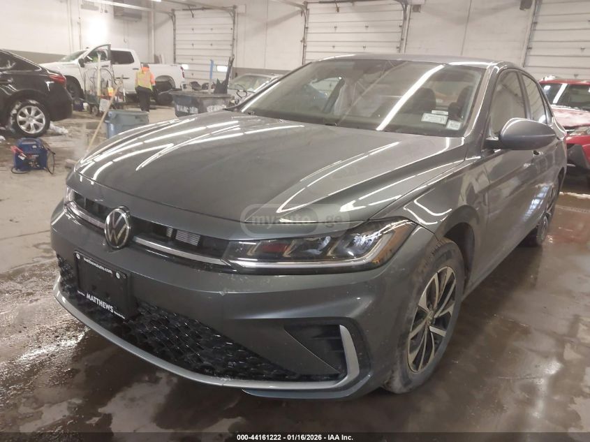 Volkswagen Jetta 2025 — photo 2
