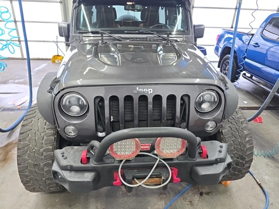 Jeep Wrangler 2016 — photo 2