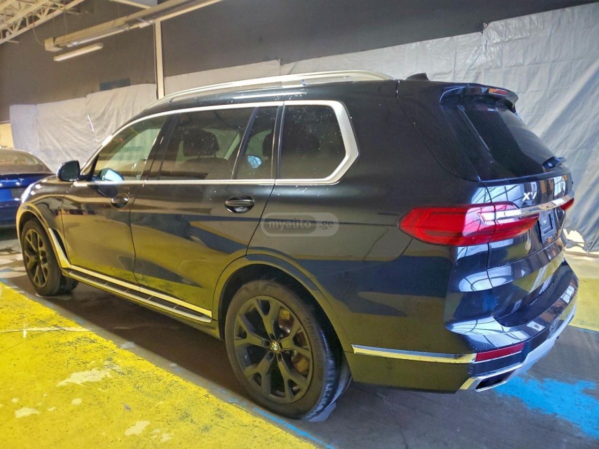 BMW X7 2019 — photo 2