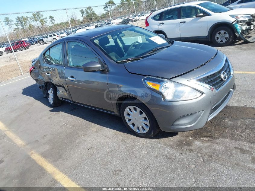 Nissan Versa 2019 — photo 2