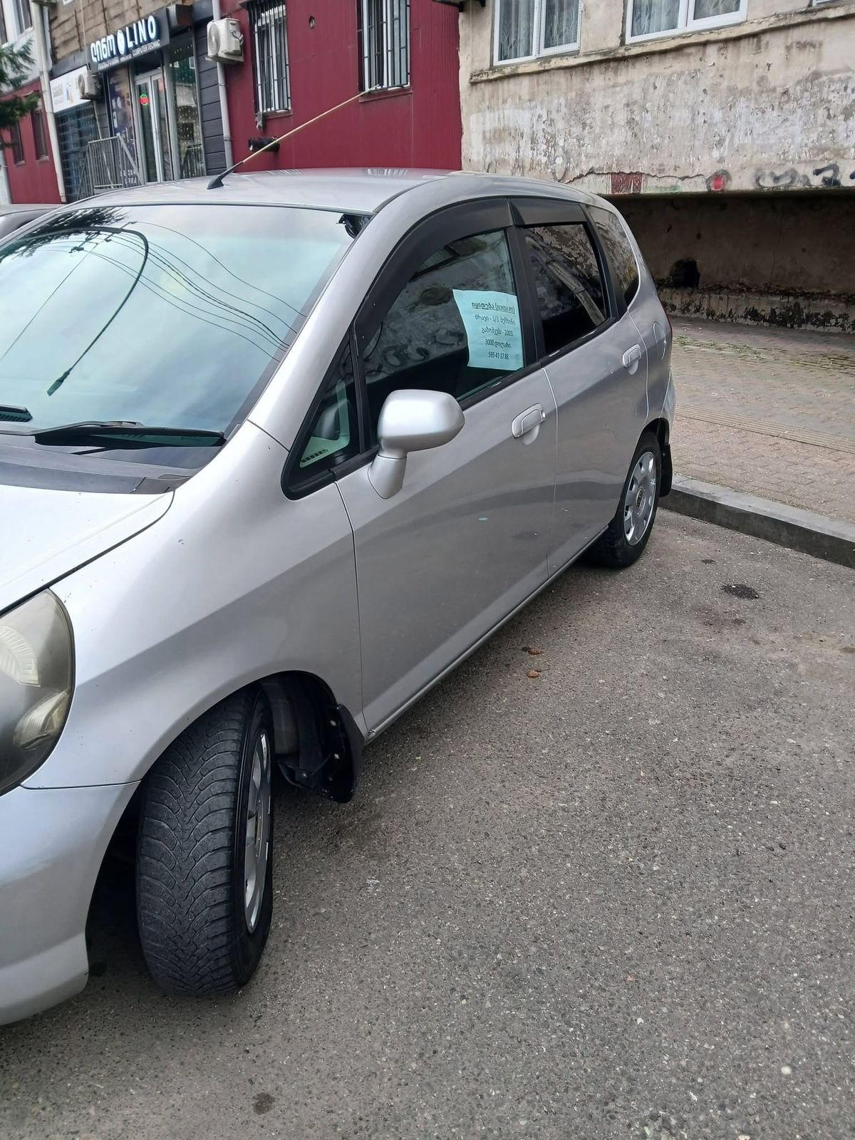 Honda Fit 2003 — photo 2