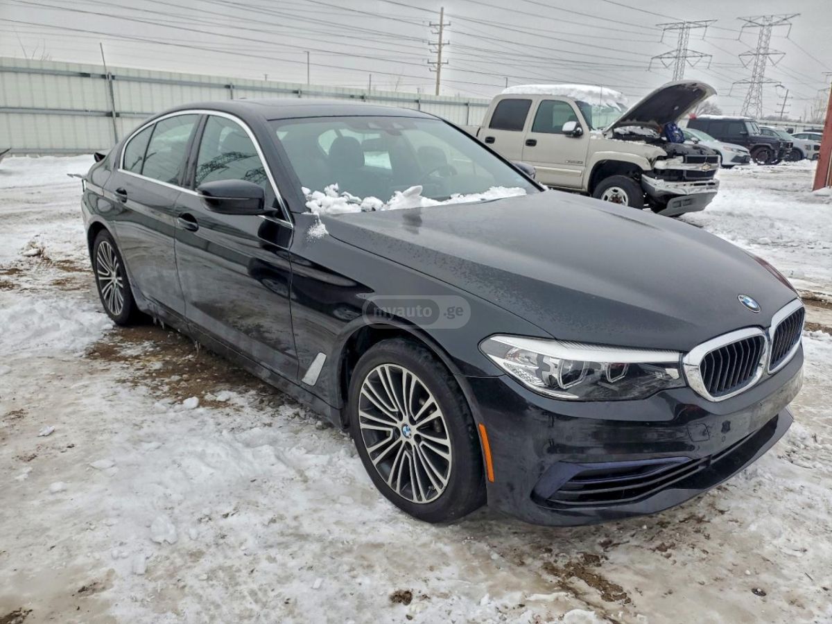 BMW 530 2020 — photo 2