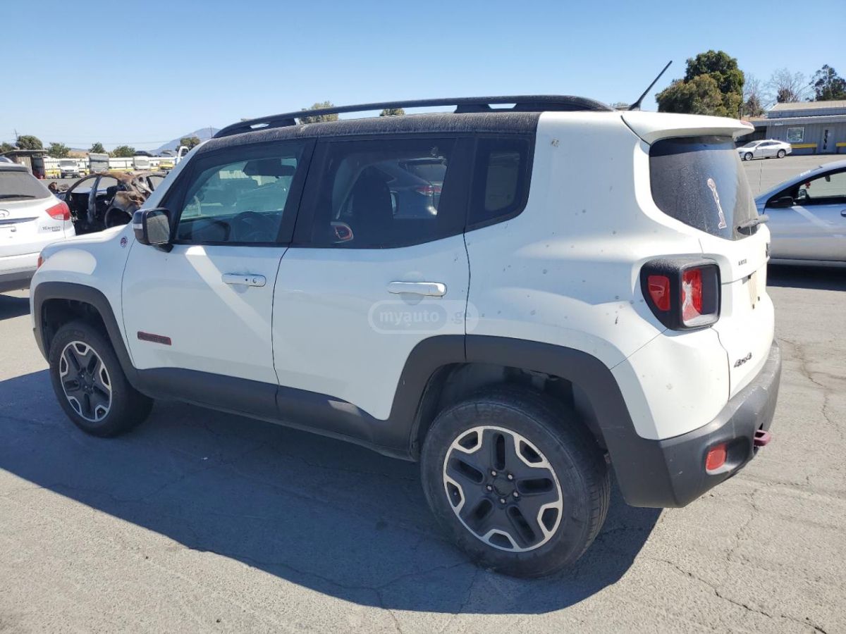 Jeep Renegade 2017 — photo 2