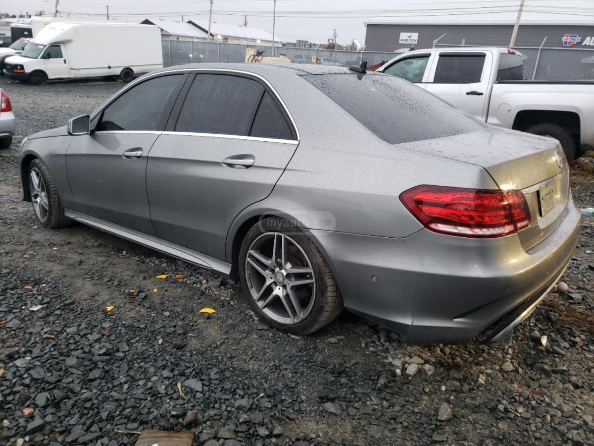 Mercedes-Benz E 250 2015 — photo 2