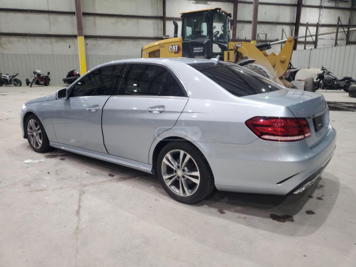 Mercedes-Benz E 250 2016 — photo 2