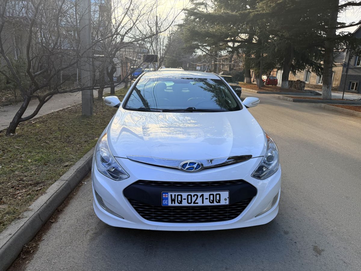 Hyundai Sonata 2013 — photo 2