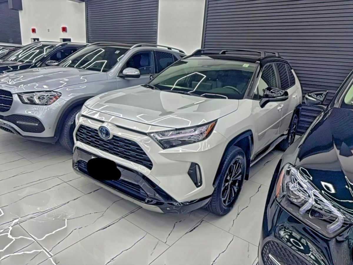 Toyota RAV4 2024 — photo 2