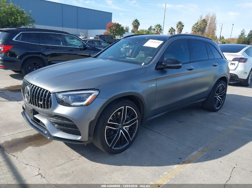 Mercedes-Benz GLC 43 AMG 2021 — photo 2
