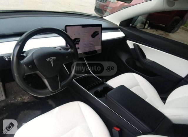 Tesla Model 3 2019 — photo 2