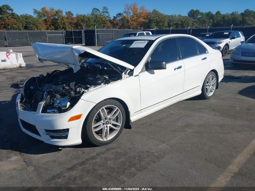 Mercedes-Benz C 300 2013 — photo 2