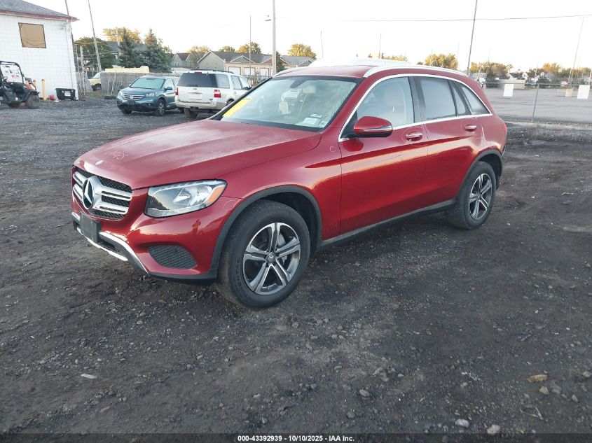 Mercedes-Benz C 300 2016 — photo 2