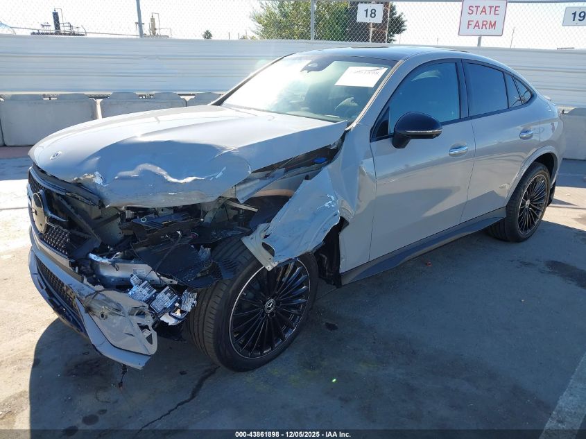 Mercedes-Benz C 300 2026 — photo 2