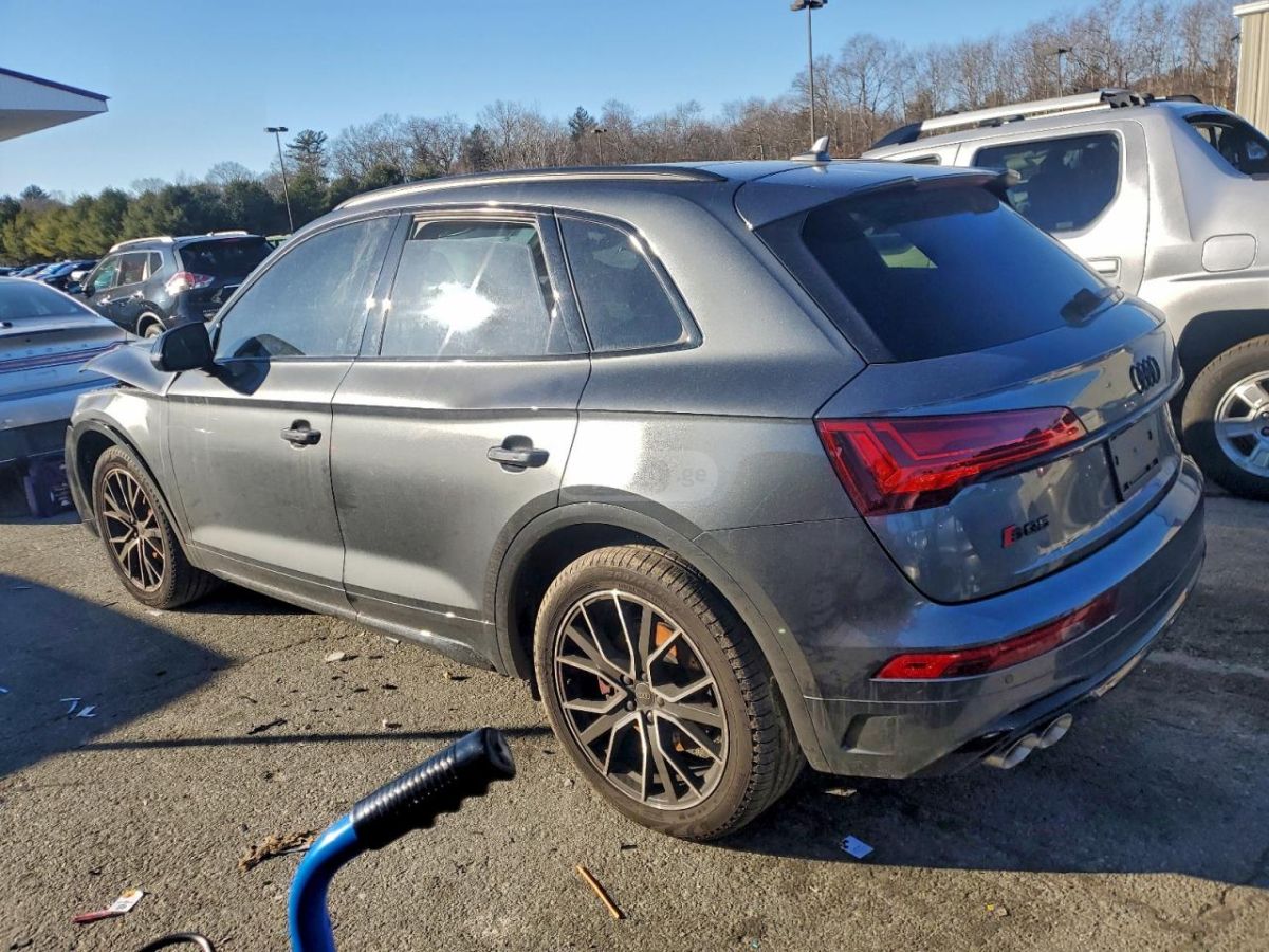 Audi Q5 2025 — photo 2