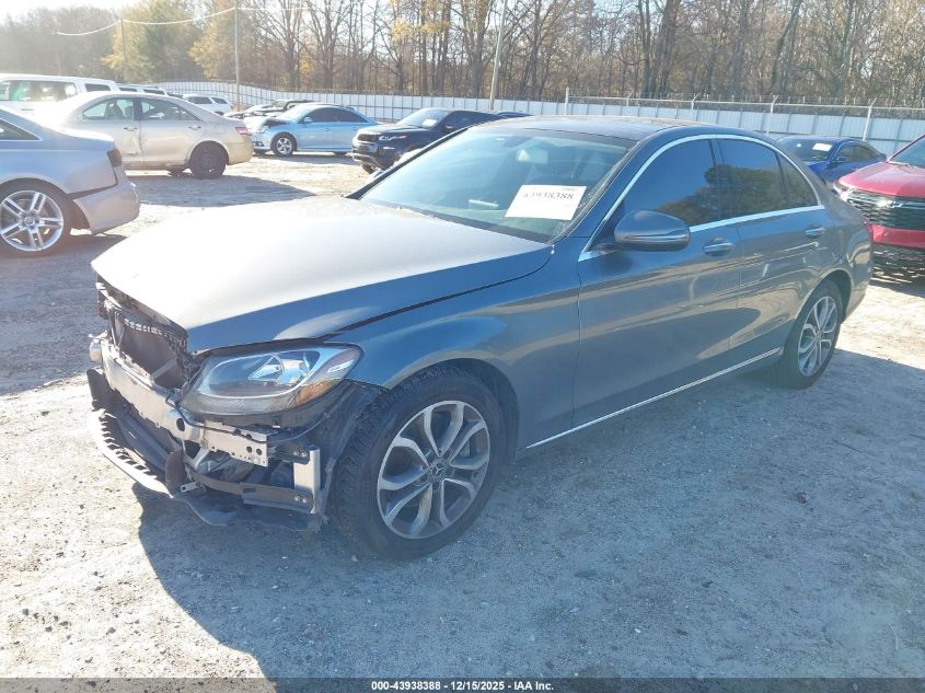 Mercedes-Benz C 300 2018 — photo 2