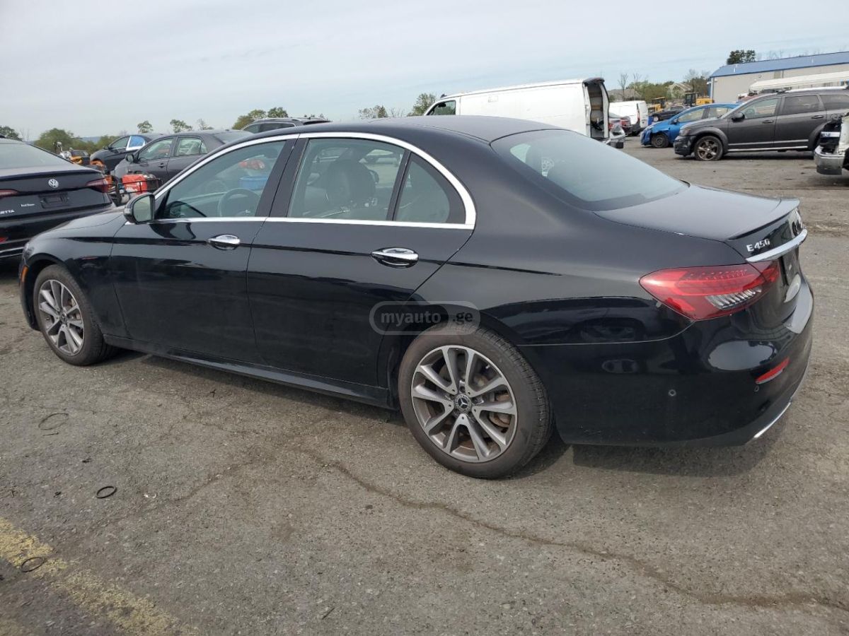 Mercedes-Benz GLE 450 2022 — photo 2