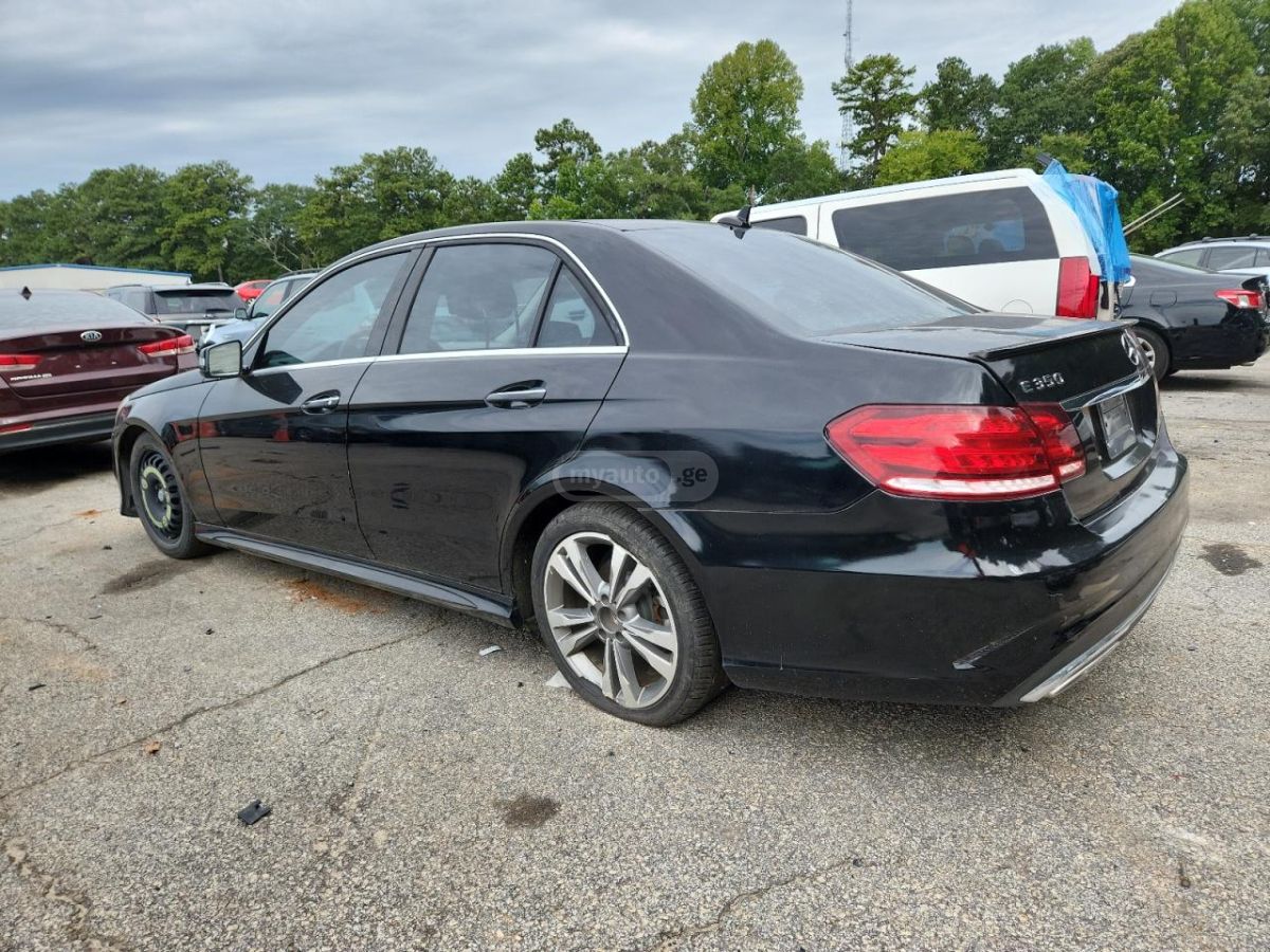 Mercedes-Benz E 350 2014 — photo 2
