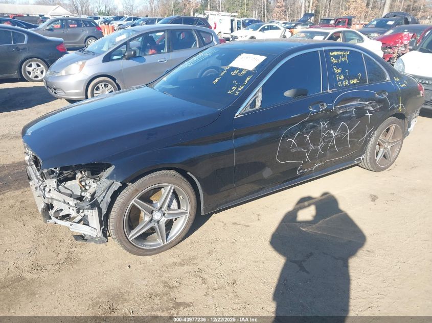 Mercedes-Benz C 300 2015 — photo 2